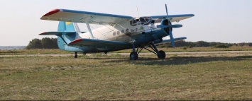 На аэродроме под Запорожьем представили уникальные модели малой авиации