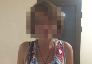 На пляже в Одессе задержали воровку: женщина похитила оставленные без присмотра сумки