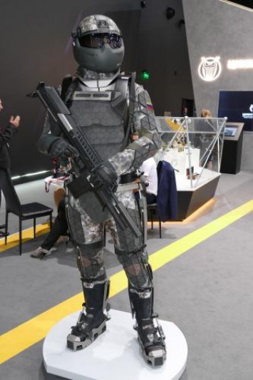 Экзоскелет «солдата будущего» представлен на выставке «Армия»-2018»