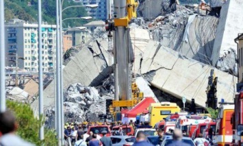 Появилось видео момента обрушения моста в Генуе