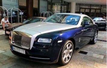 В Монако засветился Rolls-Royce на украинских номерах