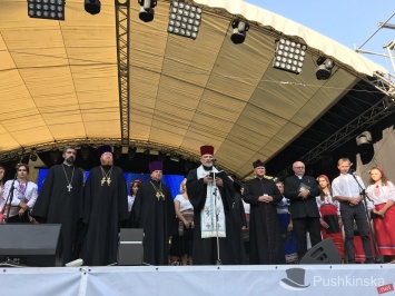 Одесситы присоединились к всемирному молебну за Украину. Фото