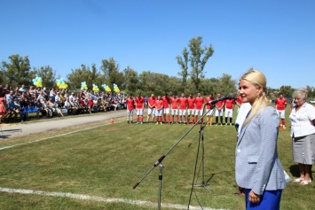 Под Харьковом открыли стадион