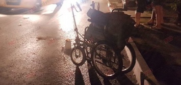 В Запорожской области мужчина с инвалидностью попал под колеса иномарки