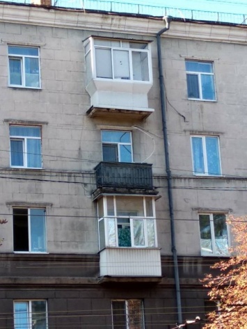Стал известен алгоритм компенсации за демонтаж конструкций на балконах домов Днепра