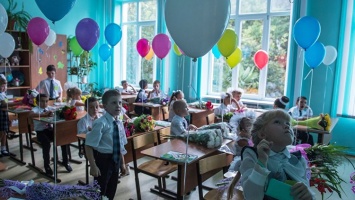 Все за парты: осенью в Крыму к учебе приступят более 200 тыс человек