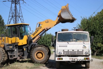 В Запорожье оперативно устраняют последствия порыва на шламопроводе