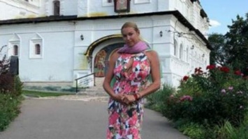 «Грудь нараспасшку»: Волочкова оскорбила чувства верующих в храме