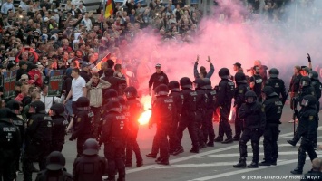 Беспорядки в Хемнице вызвали переполох в Берлине
