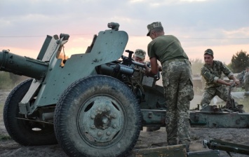 Под Ровно начались военные учения артиллеристов