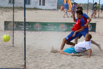 Турнир на Кубок северо-западного Крыма по пляжному футболу среди юношей состоялся в Раздольненском районе