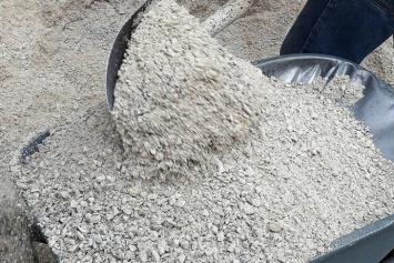 Кабмин запретил импорт цементного клинкера из России