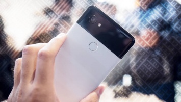 Это фото реального Google Pixel 3 и его характеристики. Удивлены?