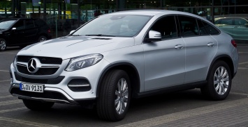 Дизайн новой версии кроссовера Mercedes-Benz GLE рассекретили до премьеры?