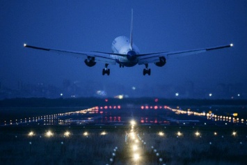 В США и Канаде авиакомпании повышают сбор за багаж из-за подорожания топлива
