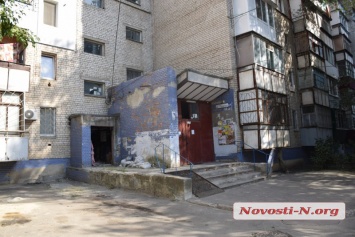 В центре Николаева в квартире зарезали мужчину