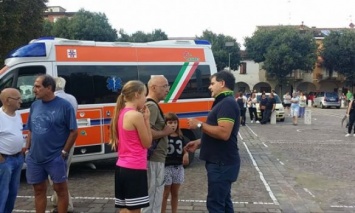 В Италии женщина напала с ножом на посетителей музея - погибла библиотекарь, трое раненных