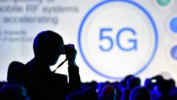 Запуск сетей 5G в России откладывается