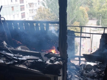 Масштабный пожар в многоэтажке: в Хортицком районе горели два балкона (ФОТО)