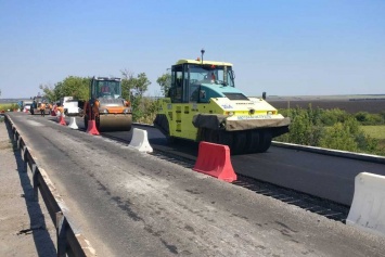 Завершается ремонт дороги от Чугуева до Купянска