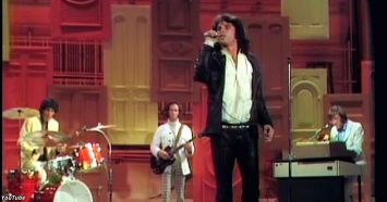 50 лет назад The Doors позволили выступить в прямом эфире - и они вызвали скандал на всю Америку!
