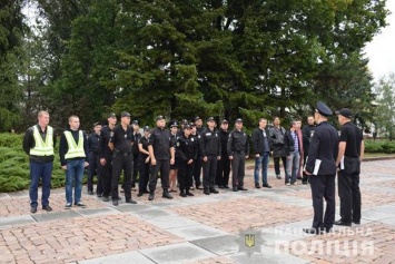 Патрулировать улицы Николаева вышли 120 полицейских и членов общественных формирований