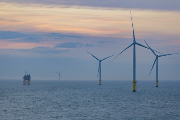 В Великобритании запущен крупнейший в мире прибрежный ветропарк