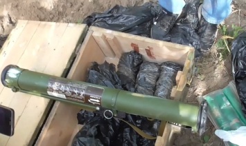 В полиции рассказали, кому принадлежат найденные в Киеве гранатометы и боеприпасы
