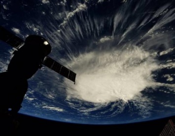 Из космоса ураган «Флоренция» выглядит, как гигантский ватный шар