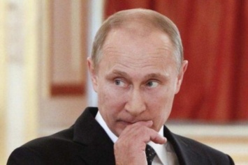 Получилось с третьей попытки: Путин оконфузился во время голосования на выборах мэра Москвы
