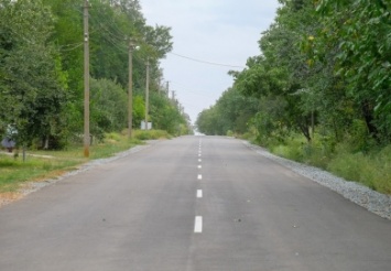 В Синельниковском районе отремонтировали 12 коммунальных дорог