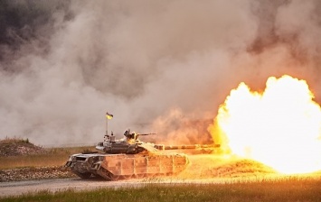 С начала войны в армию поставили полтысячи танков