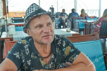 Олег Скрипка: «Когда я впервые посетил Одессу, меня укусила собака, и началось землетрясение»