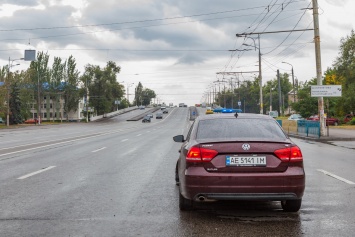 ДТП в Днепре на Слобожанском проспекте произошло две аварии подряд