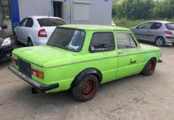 Составлен ТОП-10 уникальных авто, которые продают в Тольятти