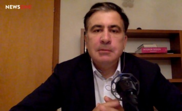 Саакашвили: Украина должна за волосы вытащить себя из болота
