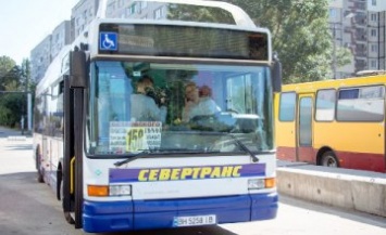 В Днепре еще на одном маршруте появились комфортабельные автобусы большой вместимости