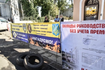 Одесса: охранники портов вышли на митинг против многомиллионных схем МВД