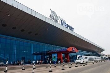 Из-за ошибки украинских таможенников одесситу пришлось дать взятку в аэропорту Кишенева
