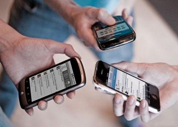 Антимонопольный комитет начал расследование «незаметного» повышения тарифов мобильных операторов