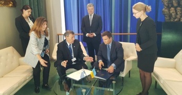 Украина договорилась о безвизе с 86-й страной