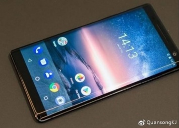 Появились фото Nokia 9 спереди: шикарный изогнутый экран