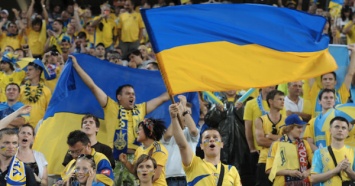УЕФА оштрафовал Украину и Чехию из-за поведения болельщиков на одном из матчей