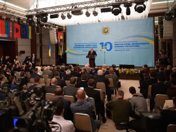 Порошенко: Из террористических актов, которые готовились в Украине, на Харьковскую область приходится более 18%