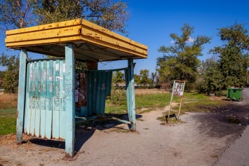 В Днепре на Левом берегу устанавливают новые остановки