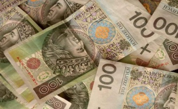 Работа в Польше: как перечислить деньги в Украину без комиссии