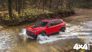 В России стартовали продажи обновленного Jeep Cherokee