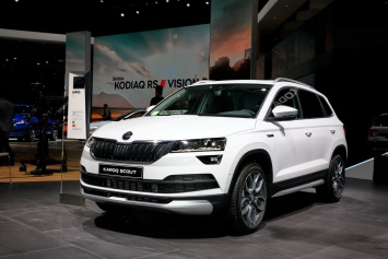 Skoda Karoq Scout дебютировал в Париже