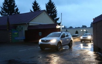 Пограничники получили 100 новых Renault Duster