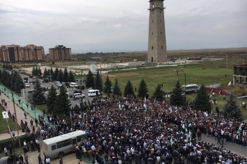 В Ингушетии массовые протесты и стрельба: люди не согласны с передачей земель Чечне